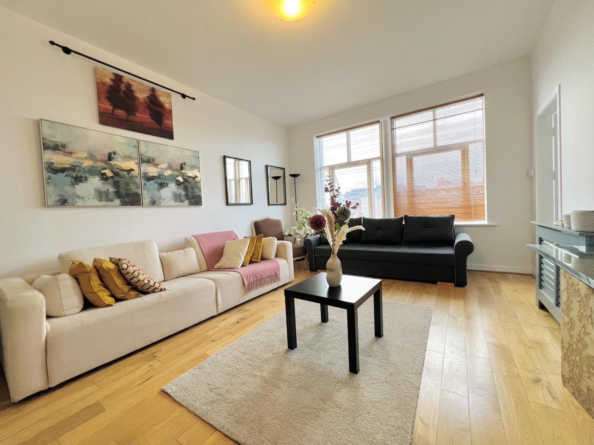 Cosy River View Flat At Temple Bar Дублин Экстерьер фото